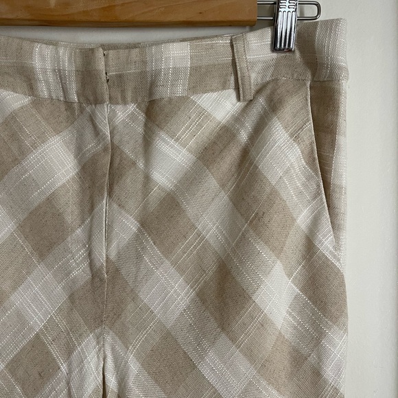 Beige and white plaid linen wide leg pants - Picture 3 of 3